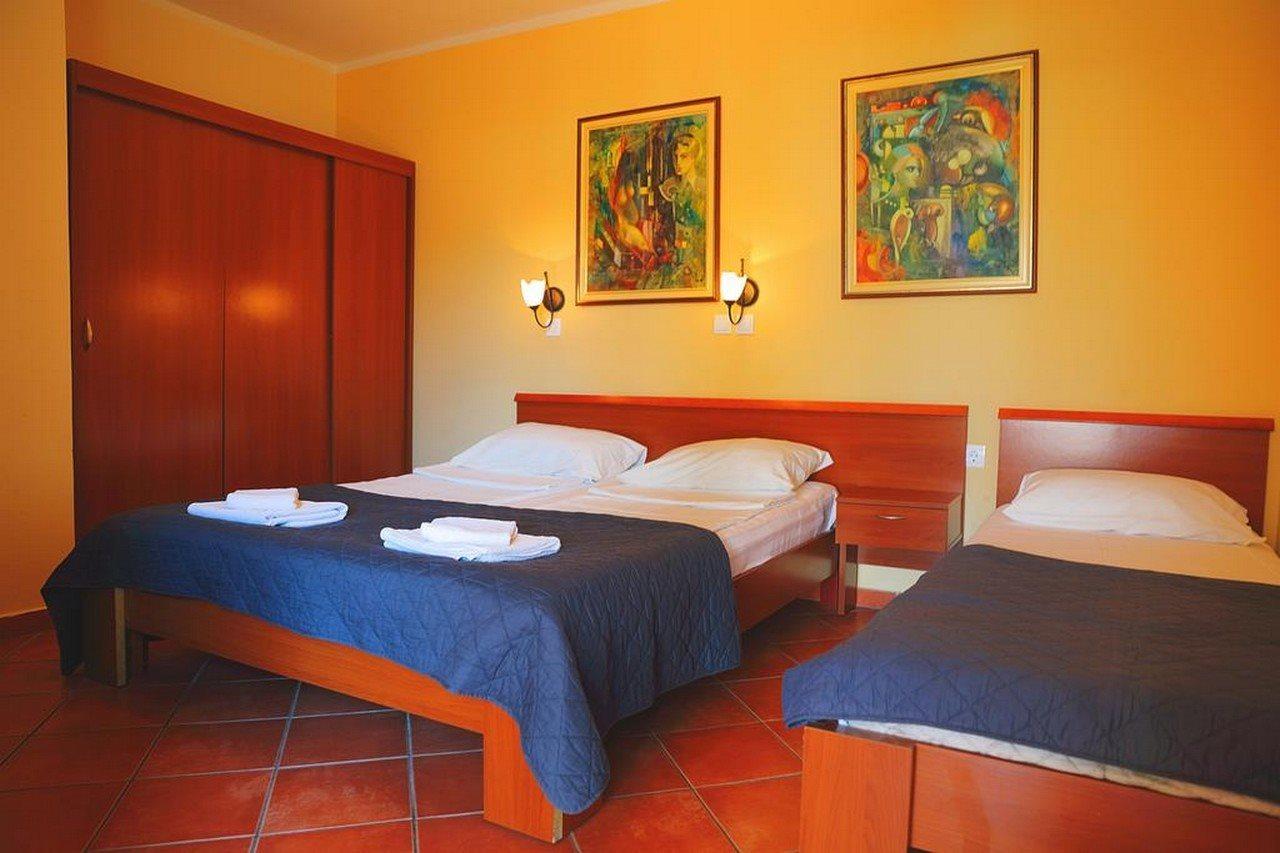 Hotel Meduza Bečići エクステリア 写真