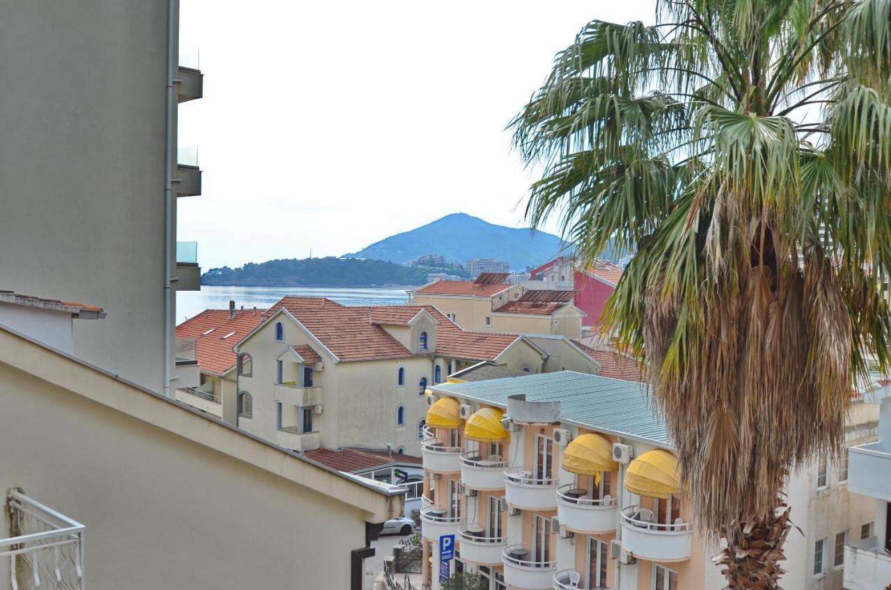 Hotel Meduza Bečići エクステリア 写真